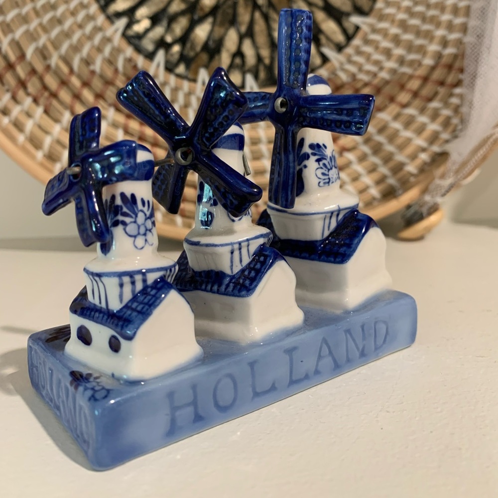 Vintage Holland Delft Blue Windmills Hand Painted Porcelain Statue 4" x 4”